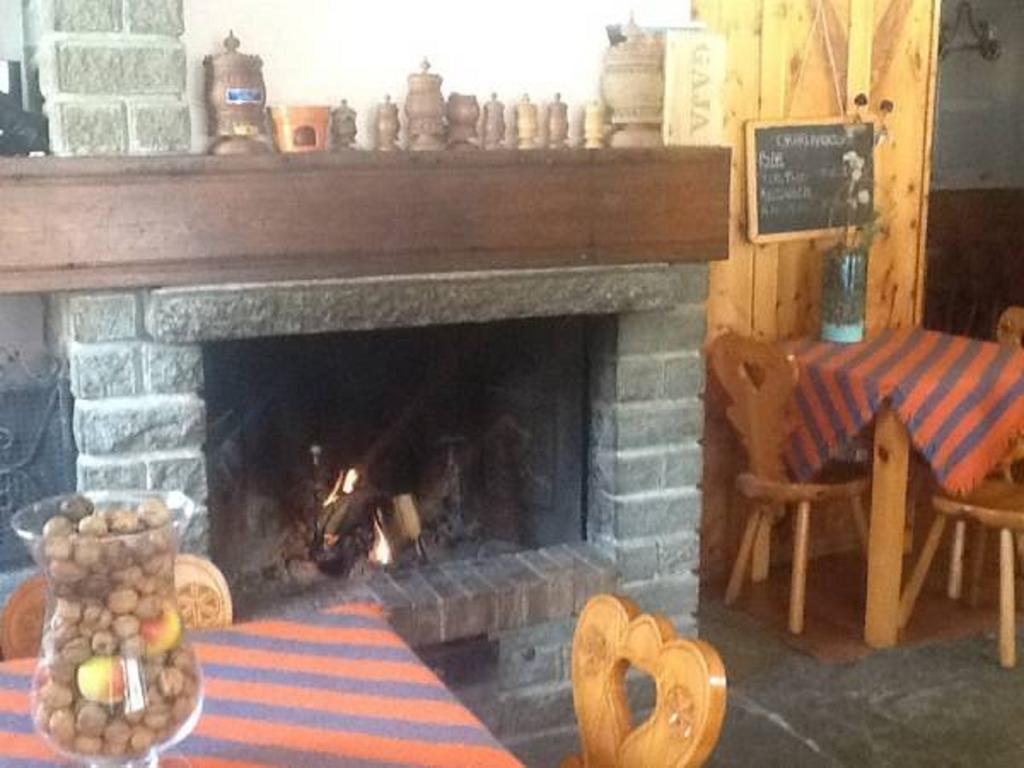 Maison Des Myrtilles Hotel Valgrisenche Bagian luar foto