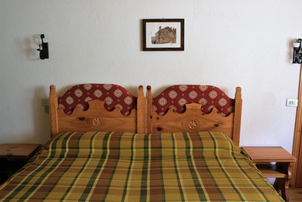 Maison Des Myrtilles Hotel Valgrisenche Bagian luar foto